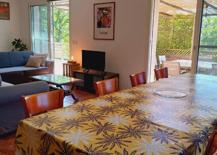 Maison Faure بيت للعطل Alvignac